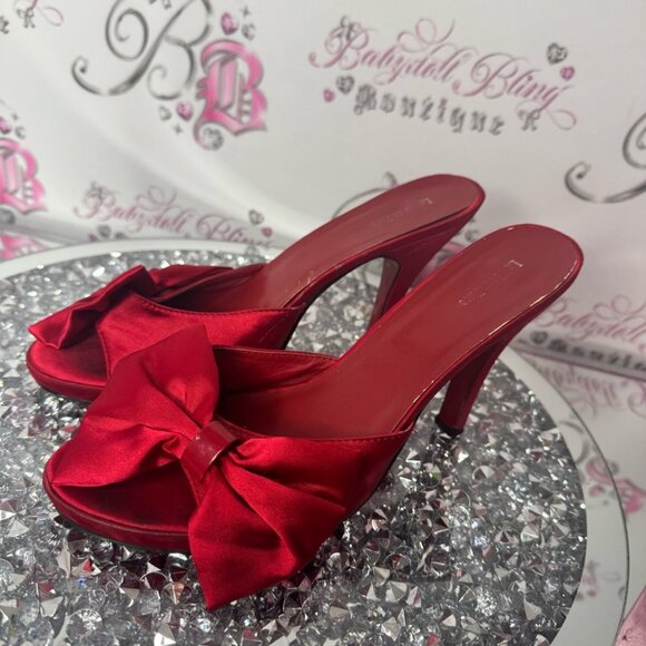 La vie en rose heels ribbon 🎀 bows red heels red bow ribbon accent silky satiny - Picture 4 of 14